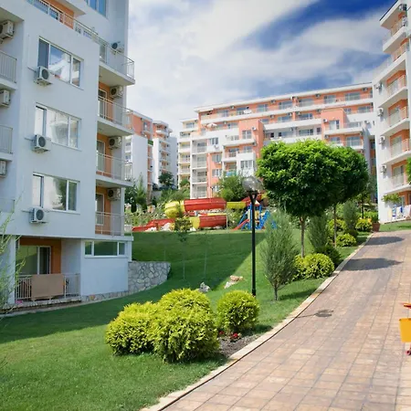 Crown And Imperial Apartments * Sveti Vlas