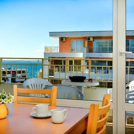 Crown And Imperial Apartments Lejlighed Sveti Vlas