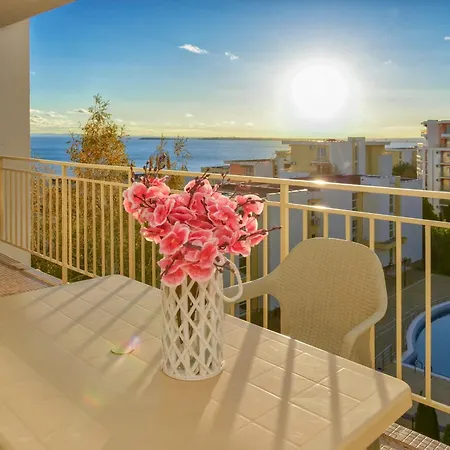 Crown And Imperial Apartments * Sveti Vlas