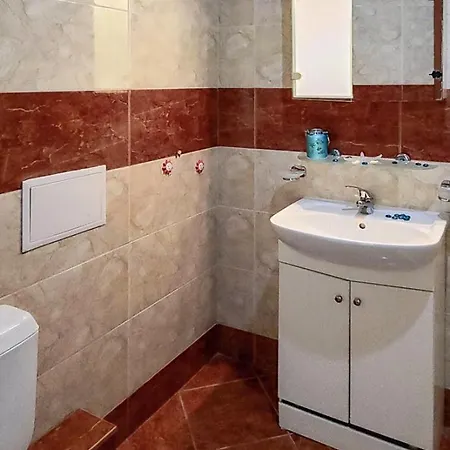 Crown And Imperial Apartments Sveti Vlas