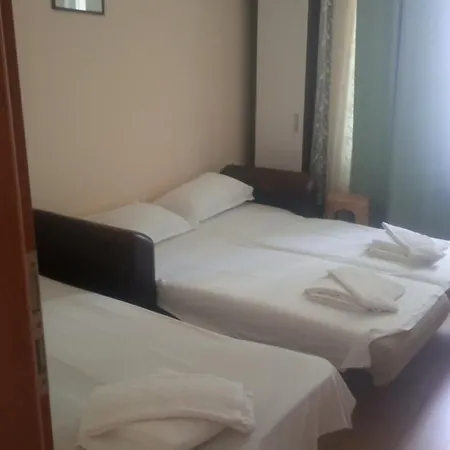 Crown And Imperial Apartments Sveti Vlas