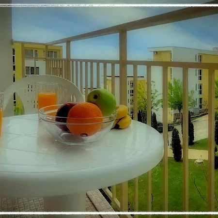 Crown And Imperial Apartments Lejlighed Sveti Vlas