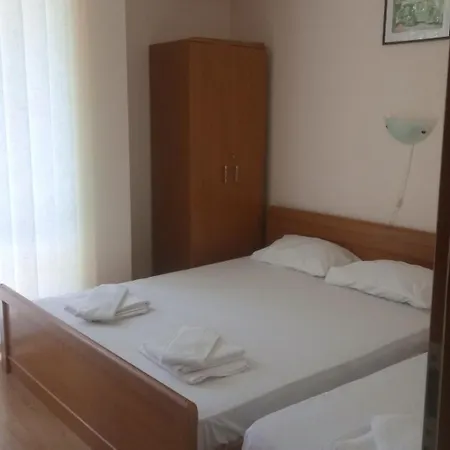 Crown And Imperial Apartments Lejlighed