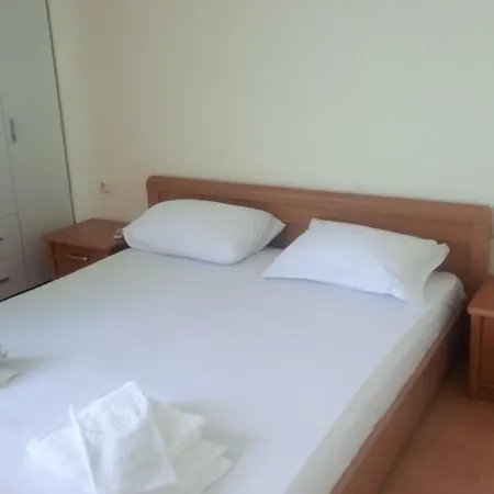 Lejlighed Crown And Imperial Apartments Sveti Vlas