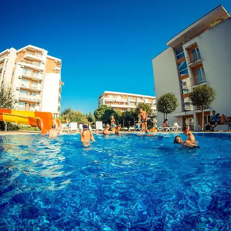 Crown And Imperial Apartment Sveti Vlas